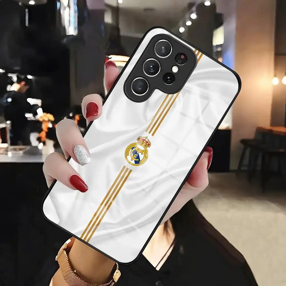 Football Phone Case For Samsung S26 S25 Edge Ultra S24 S23 S22 S21 Ultra Plus Fe 5G For iphone 17 16 15 14 13 12 11 17Air Plus Pro Promax Glass Cover