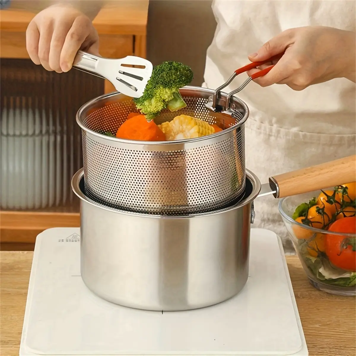 Nonstick Milk Pan with Wood Handle Thickened Deep Small Pot Oil Saving Easy Clean Heat Resistant Cookware Induction Pots and Pans for Gas Electric Induction Stoves Multipurpose Cooking Frying Boiling Home Kitchen Essentials