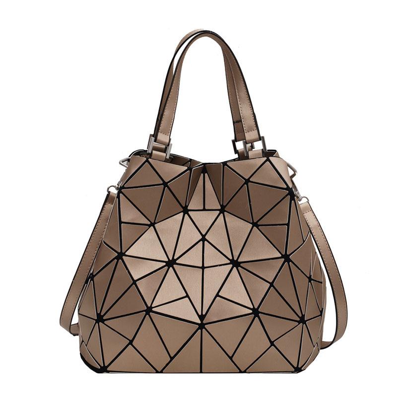 2026 new women's bag, high-quality large-capacity bag, trendy shoulder bag, fashionable versatile crossbody bag