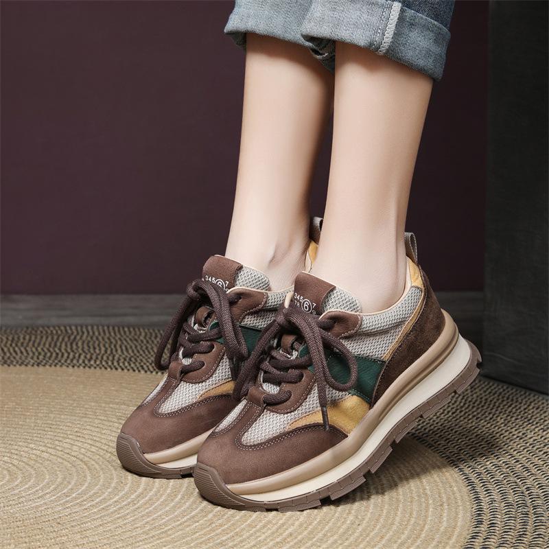 Vintage design German training shoes, new model for spring 2026, versatile casual shoes for women, Maillard sneakers