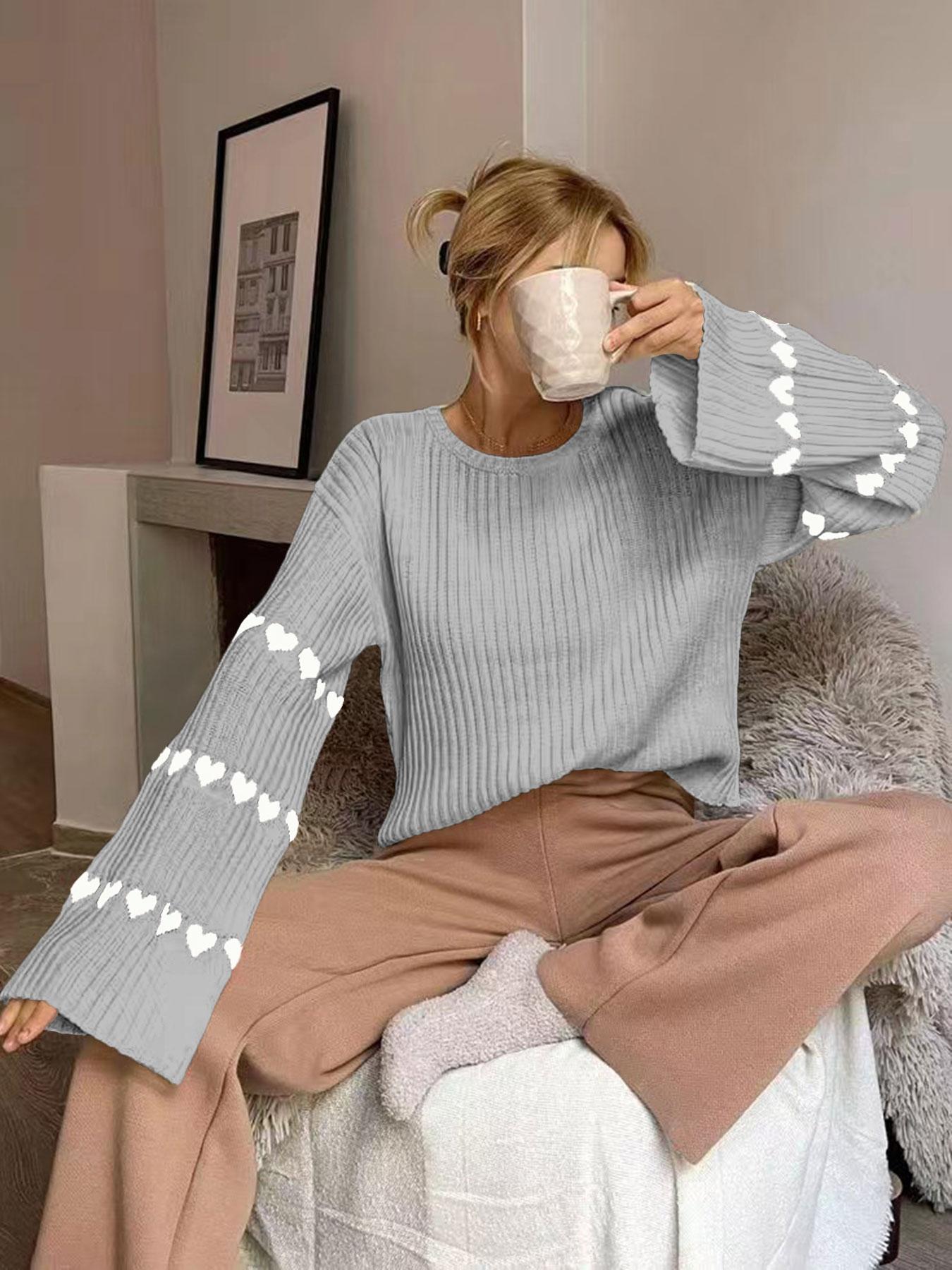 Women's Colorblock Heart Print Drop Shoulder Sweater, Casual Long Sleeve Round Neck Jumper for Fall & Winter, Fashion Ladies' Knitwear Knitting for Daily Wear