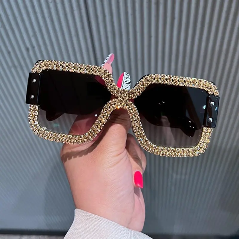 Oversized Square Sunglasses for Women, Full Bling Rhinestone Rim with Gradient Dark UV400 Lens for Casual Daily Wear, Commute, Elegant, Fashion, Party, Peppy, Glamorous, Romantic
