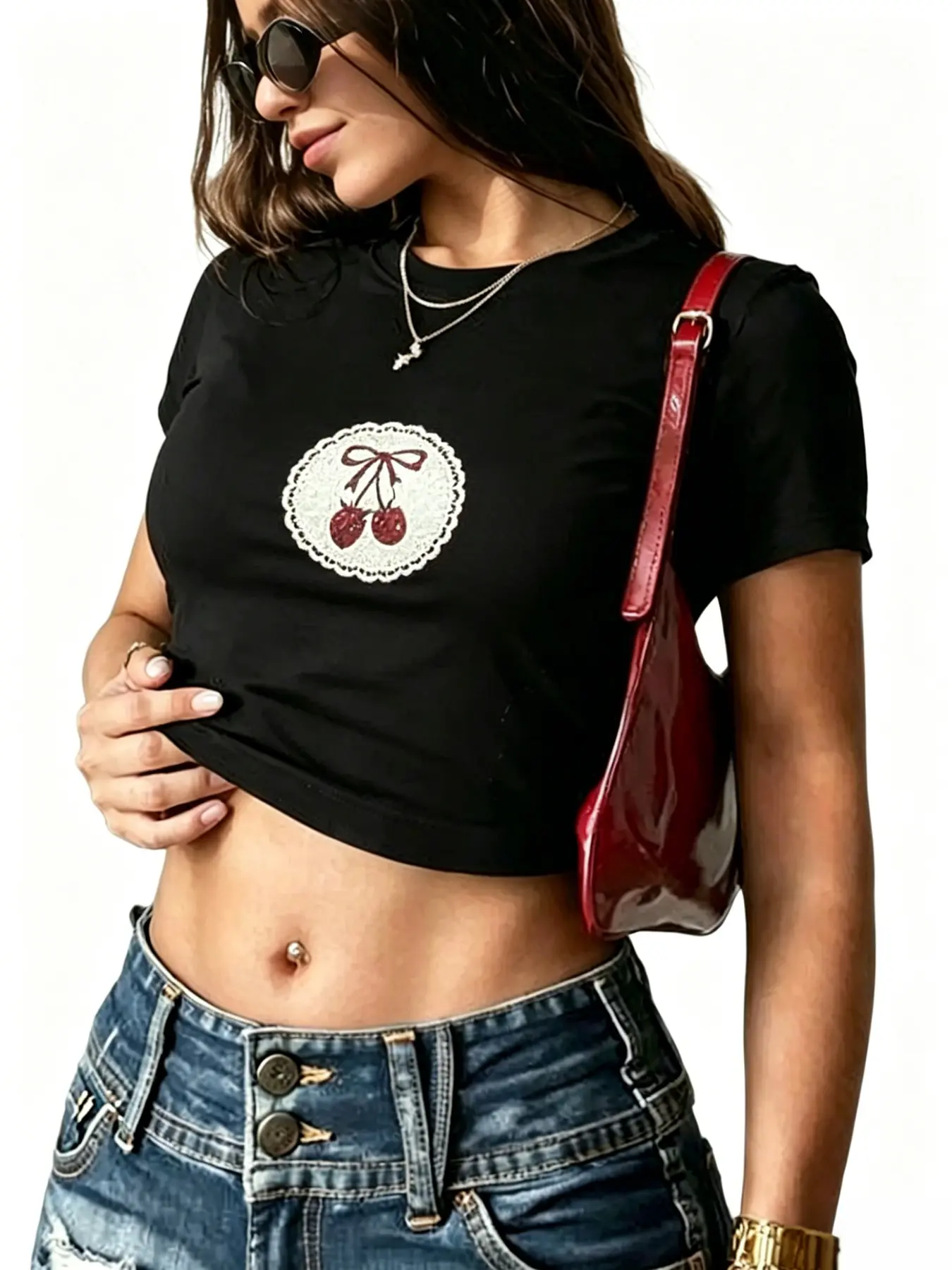 American Style Unique Cherry Bow Embroidered Short Top, Sexy Slim-Fitting Graphic Tee, All-Season Fashion Apparel for Women