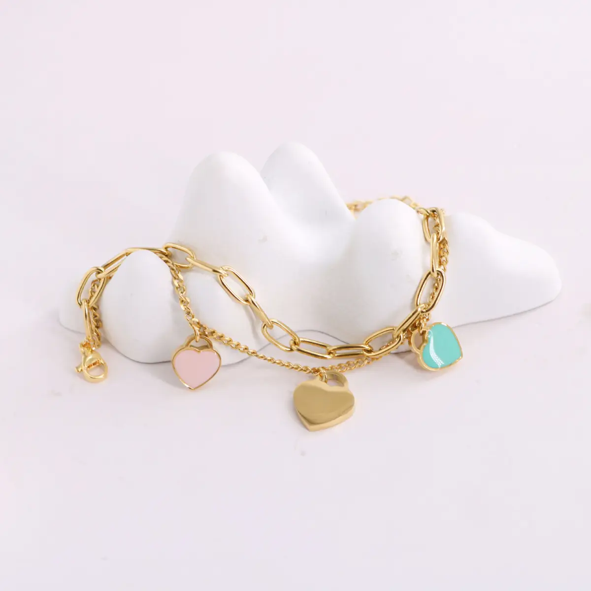 2-Tier Link Bracelet With Multi-Heart Pendants, Premium Smooth Craft, Delicate Enamel Inlay, Adjustable Extender Chain, Stylish Layering Wrist Jewelry, Chic Versatile Accessory For Daily Wear, Party Gatherings, Fine Textured Hand Ornament