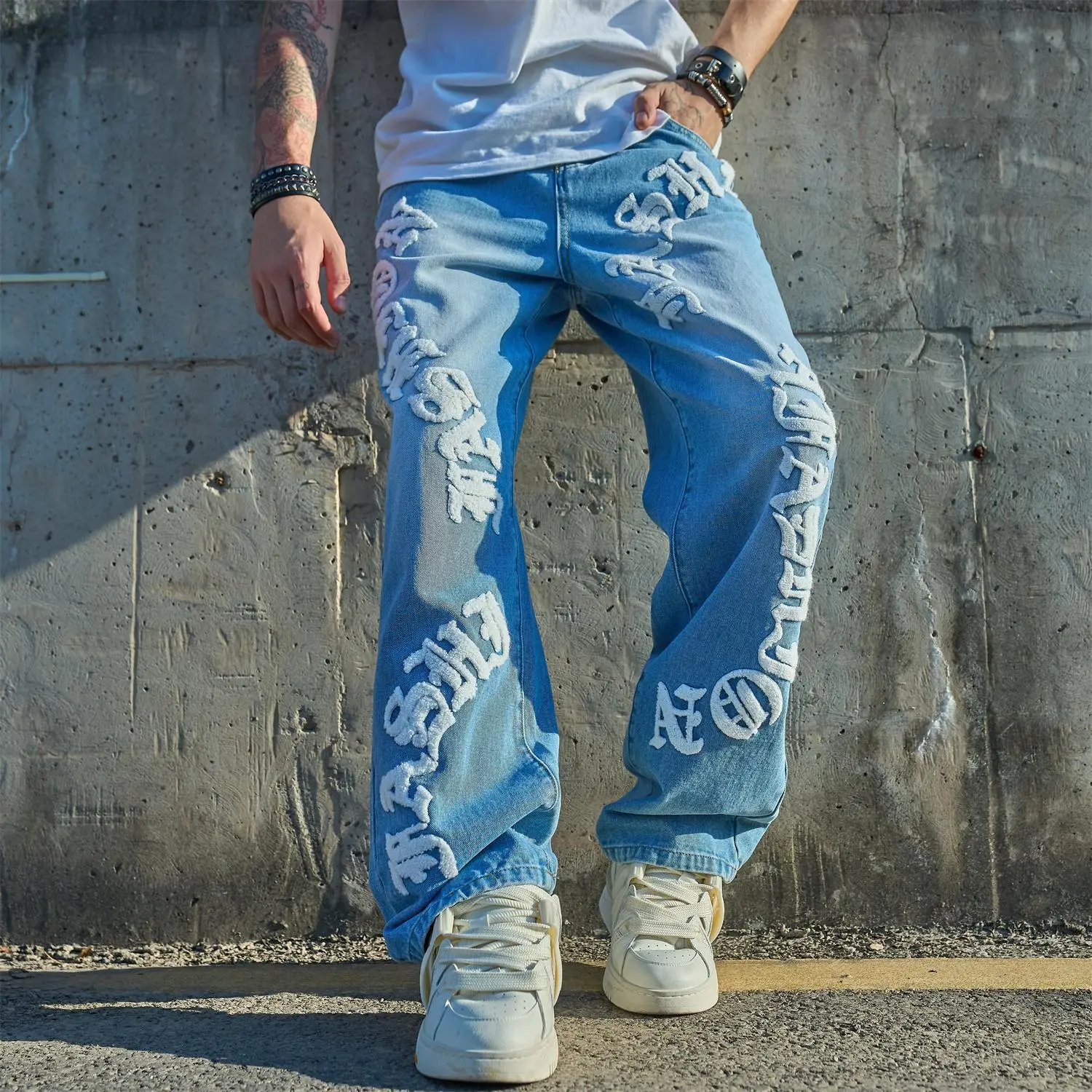Men's Beige Streetwear Jeans with Letter Embroidery, Stylish Casual Denim in a Relaxed Straight Fit, Relaxed Fit, Classic Fit Men's Jeans