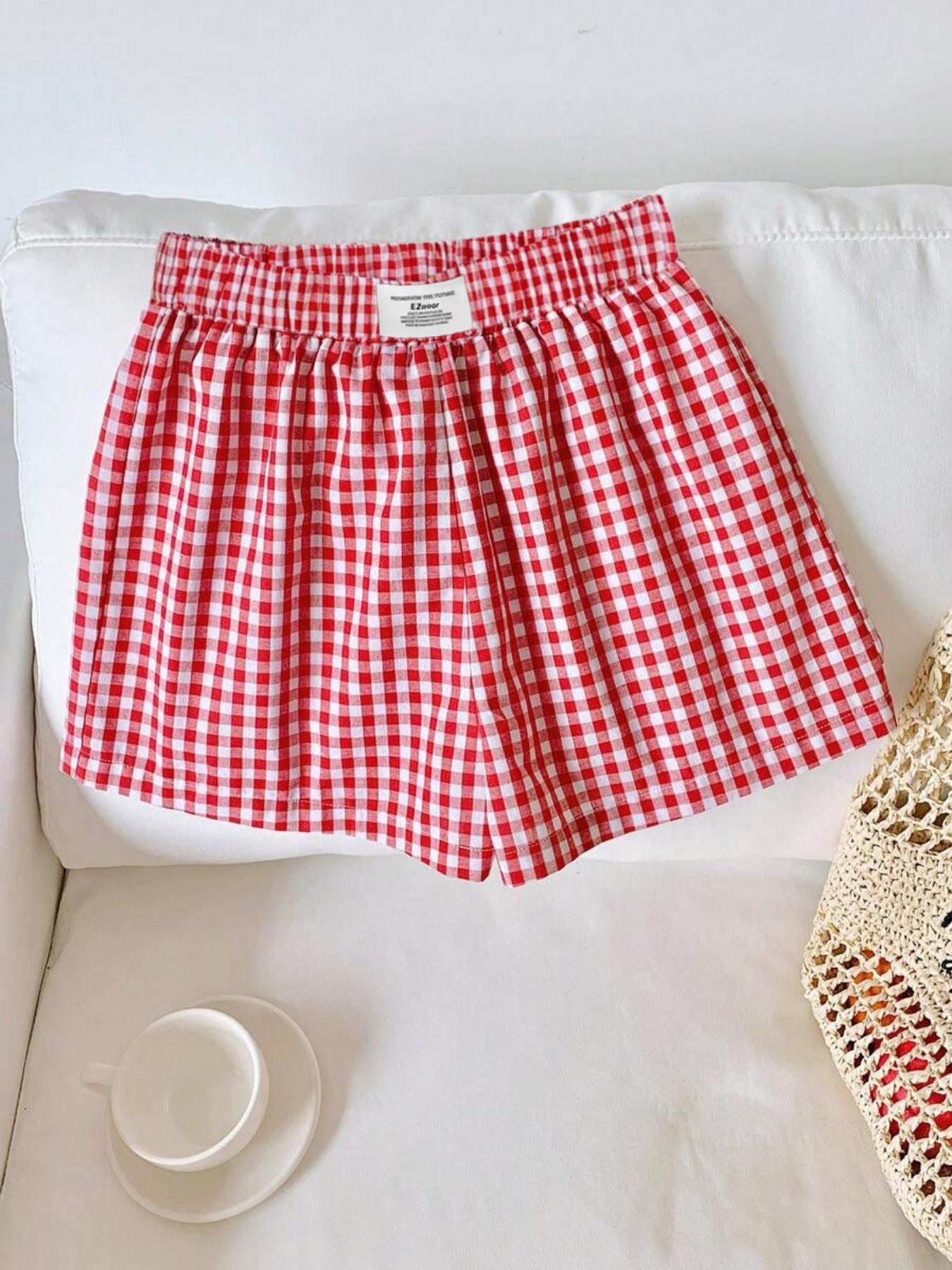 Comfortable Fit Elastic-Waist Gingham Shorts for Everyday Wear, Suitable for Spring and Summer