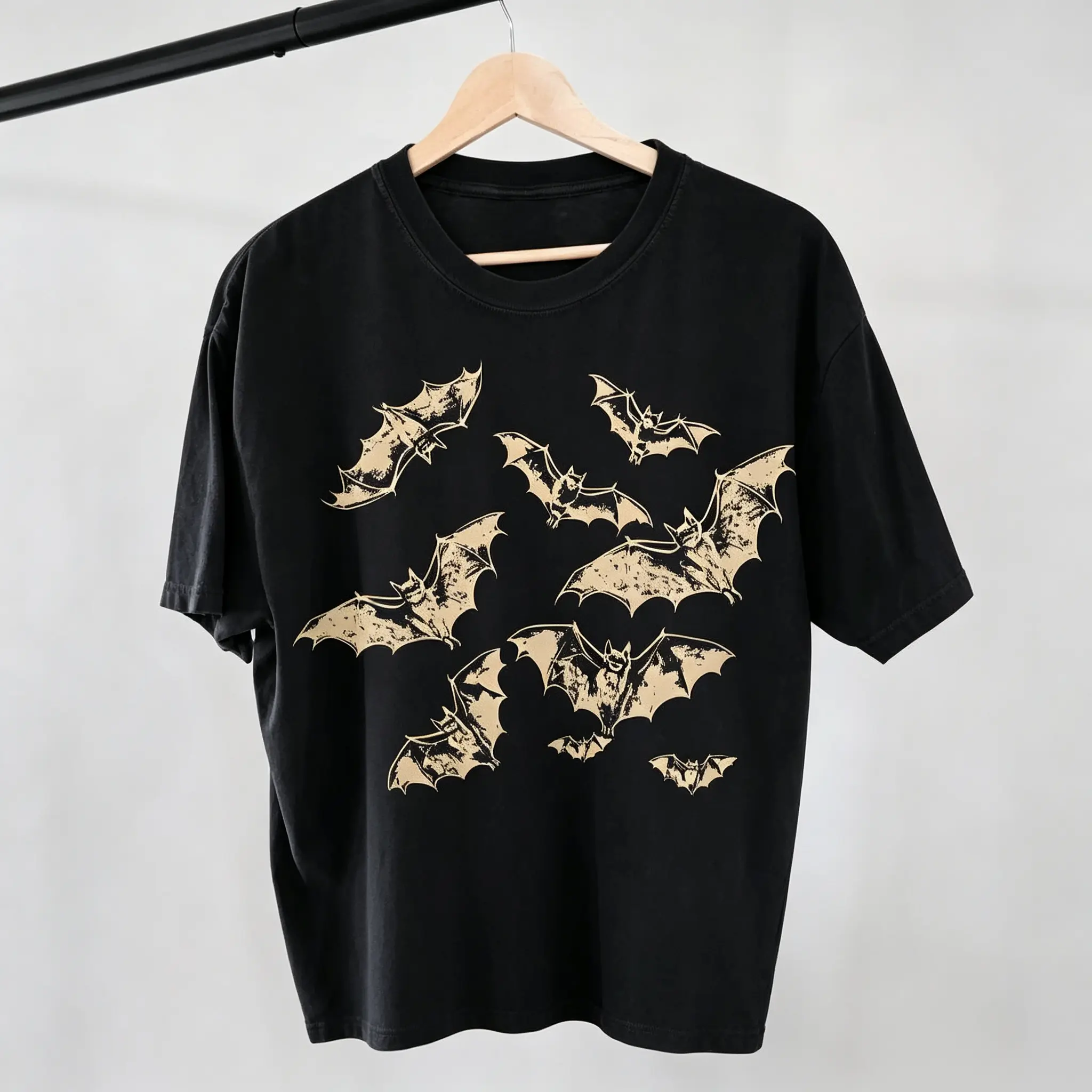 Vintage 90s Style Bat T-shirt, Retro Gothic Shirt, Vintage Halloween Tee, Goblincore Shirt, Vintage Gothic Vampire Bats Tee