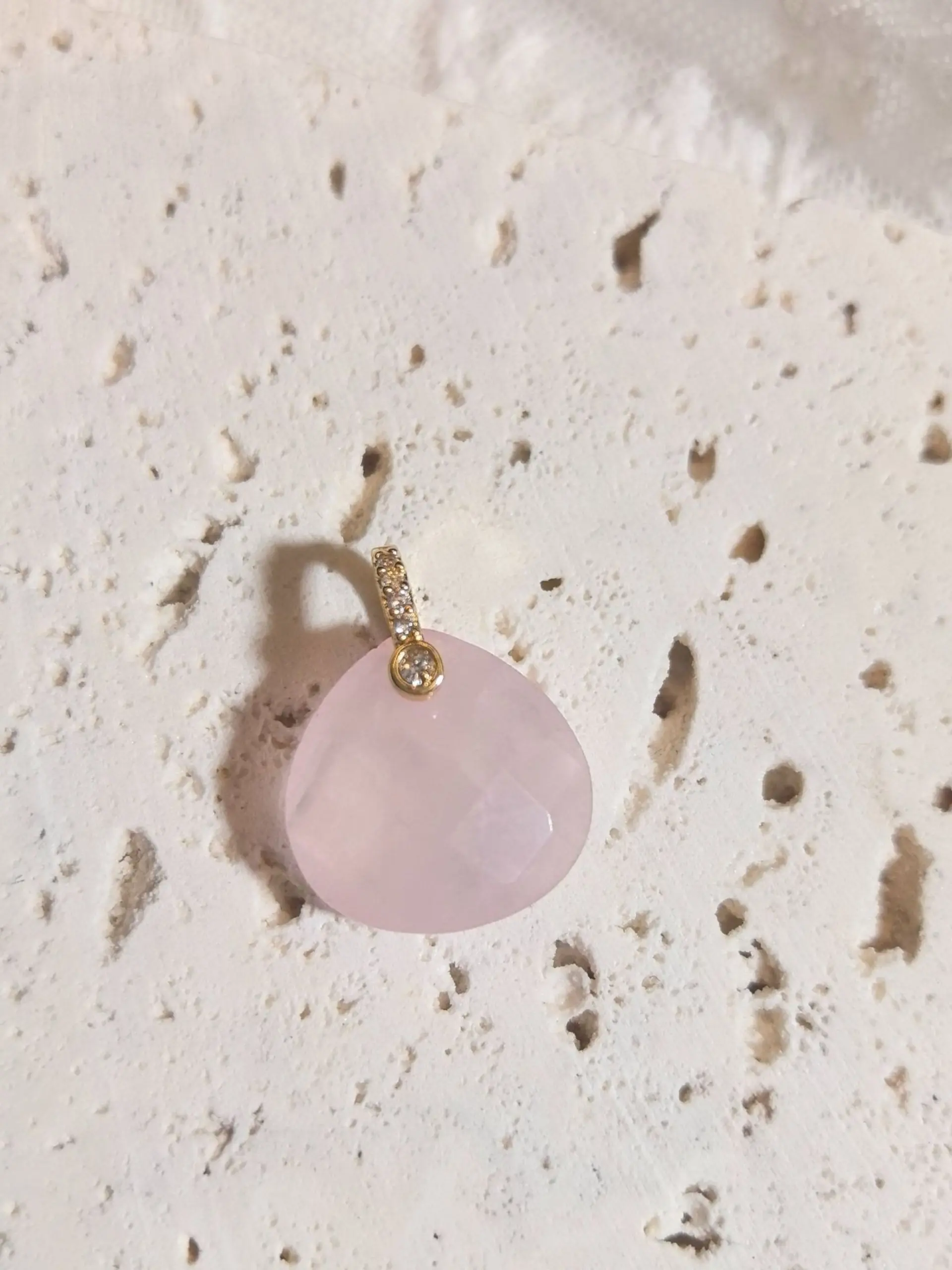 Simple Faceted Flat Water Drop Natural Crystal Pendant, Amethyst Tiger Eye Quartz Lapis Lazuli River Stone Jewelry Accessory Gift