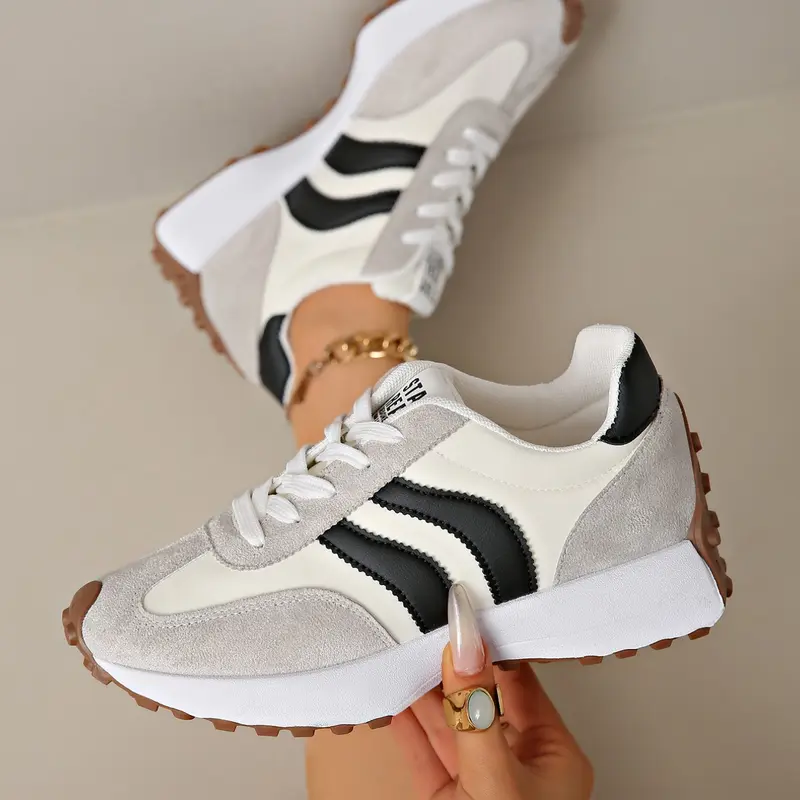 New Colorblock Women's Sports Shoes, Casual Lace-Up Sneakers, Lightweight Soft Sole, Ideal for Walking and Skating, Fashionable Daily Wear, All Seasons Sneakers, Lightweight Athletic Sneakers