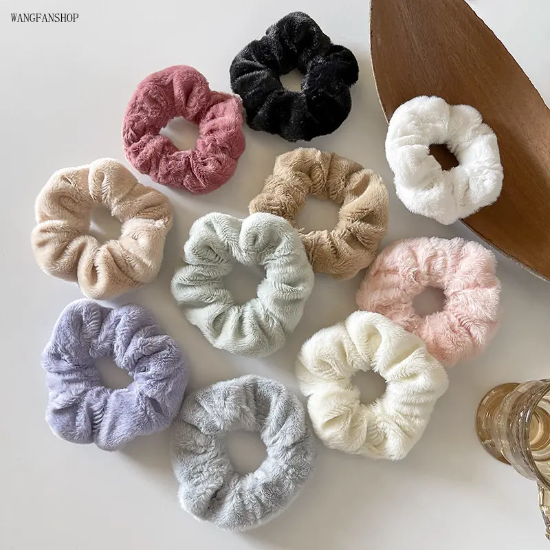 Viral Coquette 5/10 Pack Fluffy Fabric Scrunchies, Soft Stretch Random Color Hair Bobble Ponytail Holders for Women Girls, Hair-Friendly Daily Wardrobe Staple, Sweet Mini Gift for Campus Gym Loungewear Date Holiday Casual Outfits