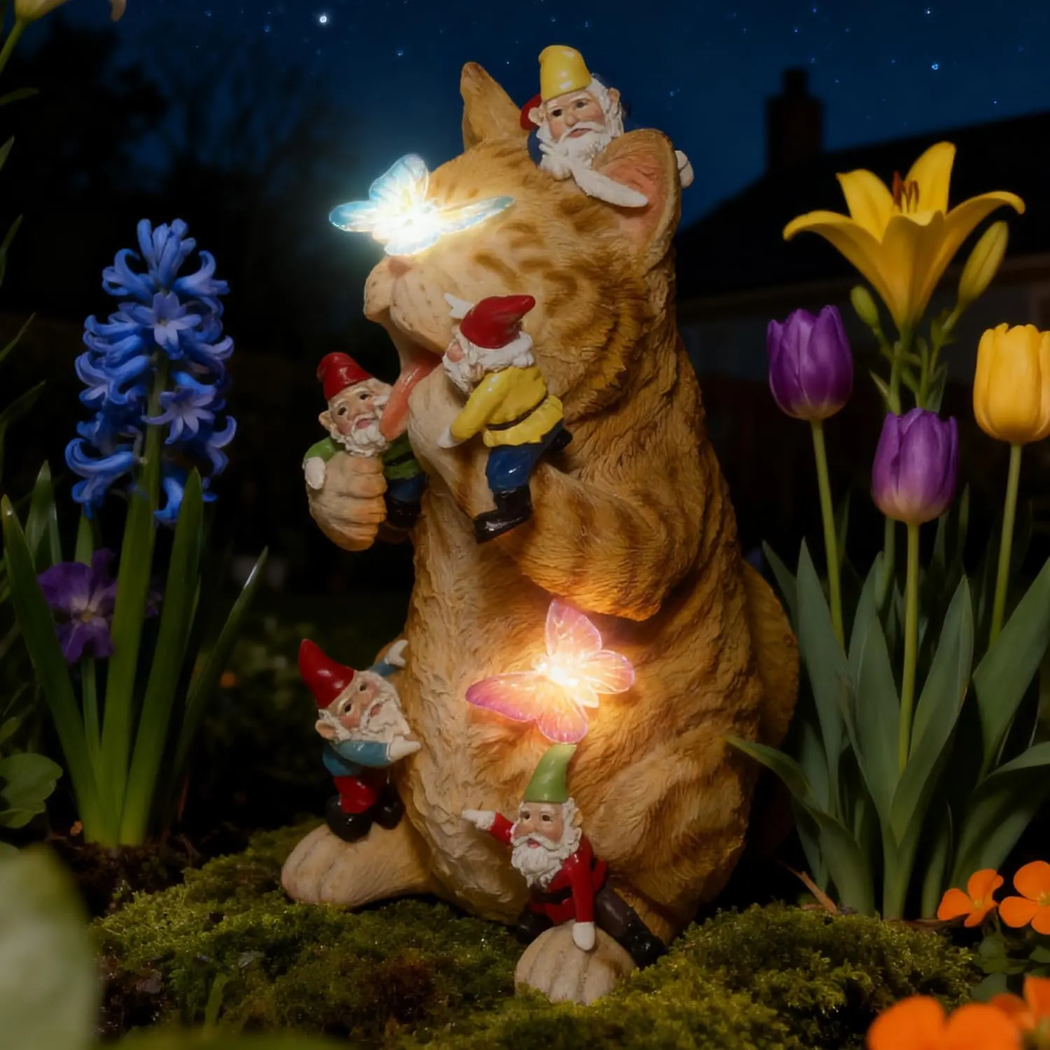 Funny Garden  Decorations for Yard Statue with Solar Lights Outdoor  Sculpture Decor
