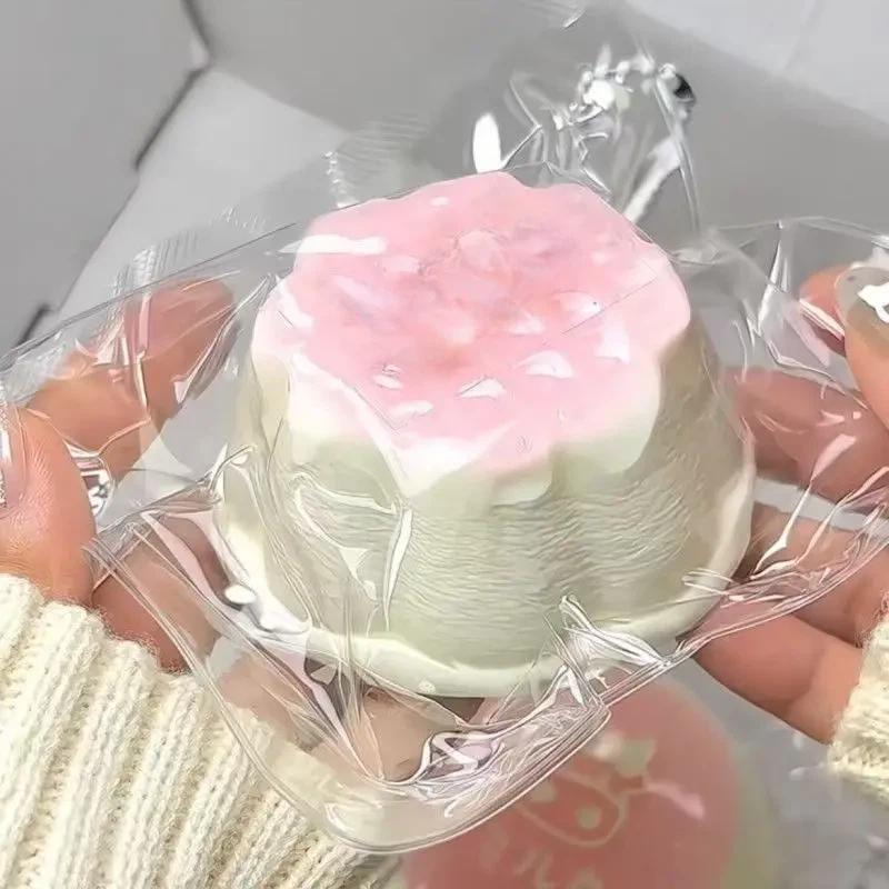 New Cute Simulation Bow Pudding Squeezing Toy With Soft Touch Office Stress Relief Tool Toy Ornament Party Birthday Gift