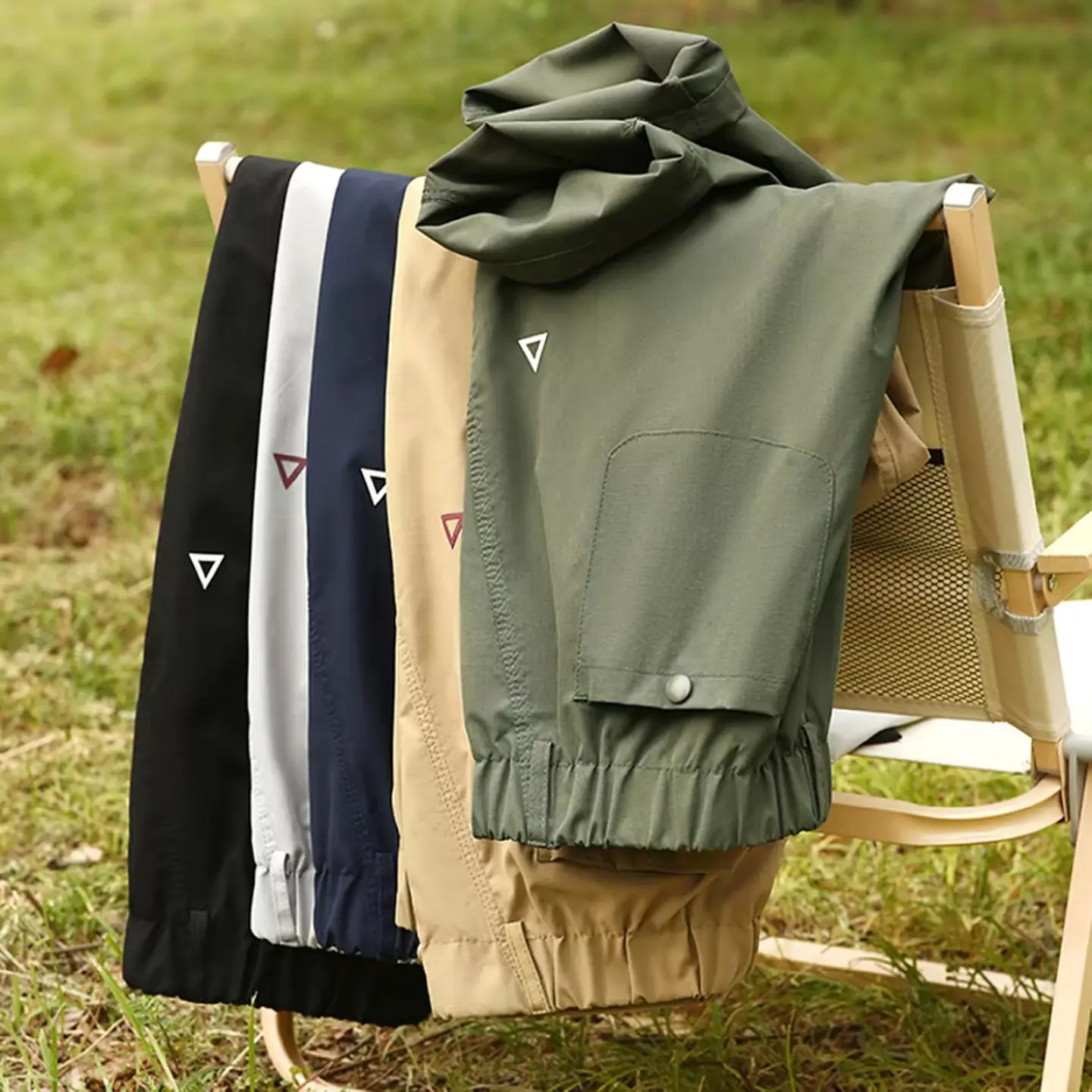 Men's Outdoor Water-Resistant Sporty Chic Casual Sweatpants - Quick-Dry, Loose-Fit, Khaki Letter Trousers for Traveling, Hiking, Tapered Legs, Technical Fabric, Zip Pockets