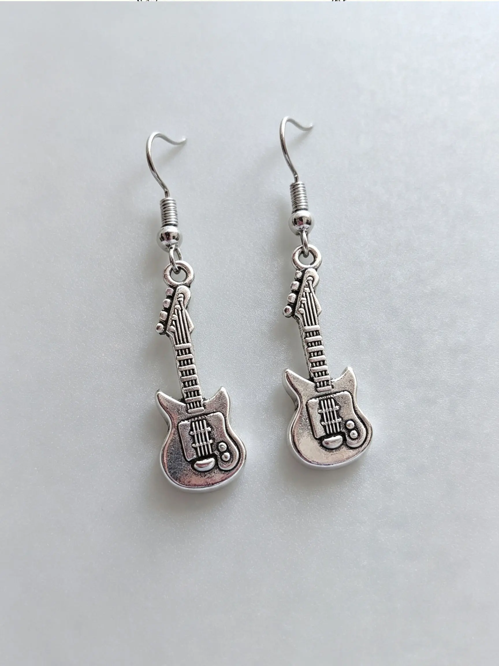 Vintage Antique Silver Electric Guitar Earrings, Rock Punk Style Instrument Ear Rings, Unique Personality Hook Earrings for Music Festivals