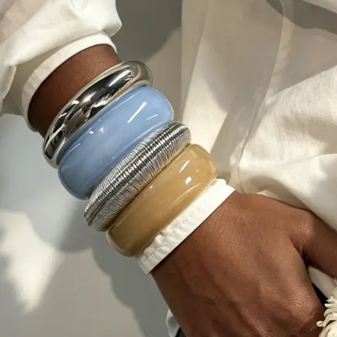 4-Piece Women's Fashion Bracelets, Elegant Chunky Bangles Acrylic Cuff Set, Casual All-Season Accessory, Perfect for Parties and Daily Wear