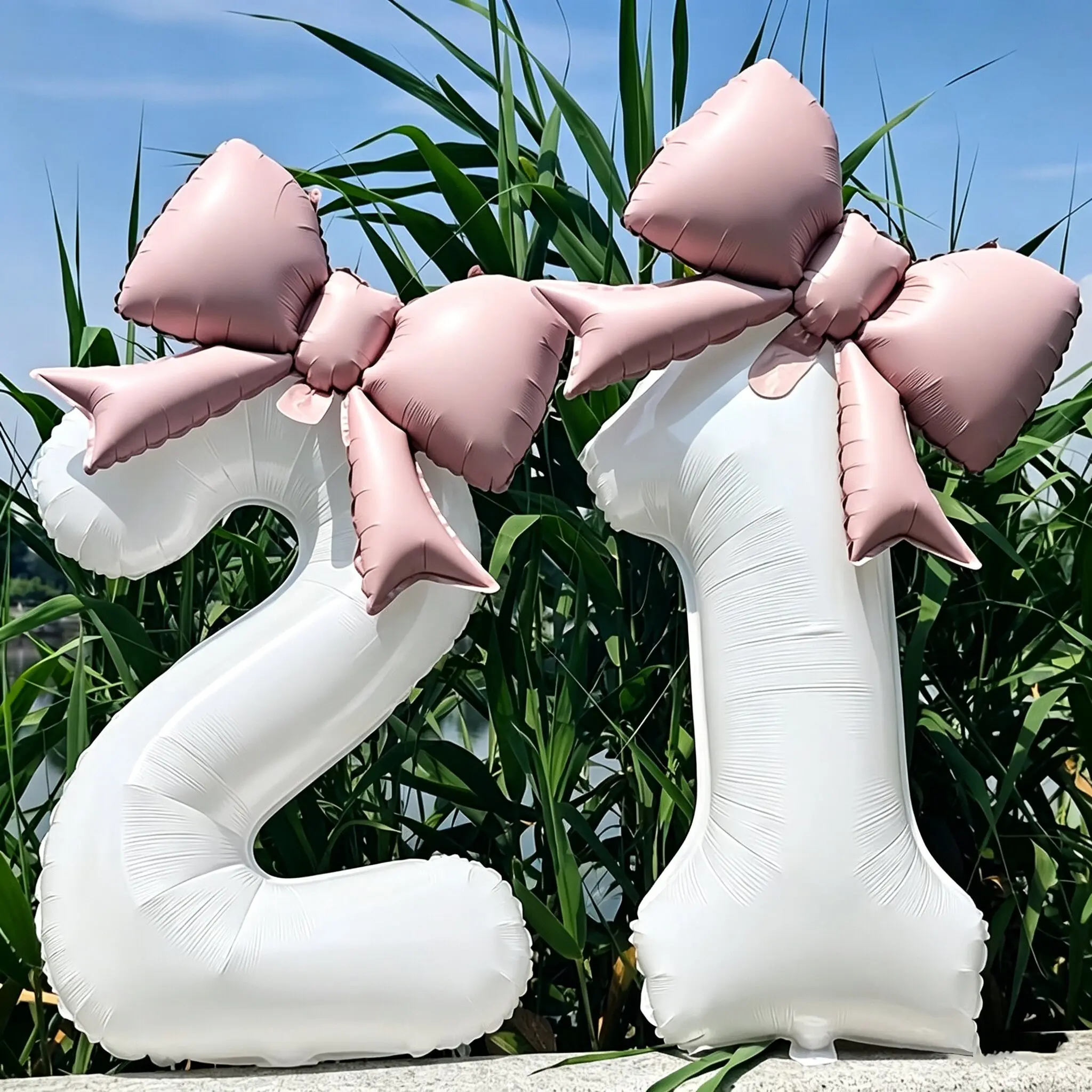 6Pcs White Foil Number Balloon Set, Includes 2 Number Balloons, 2 Bow Balloons, 1 Star Balloon & 1 Matte Ribbon, Balloon Decorations, Party Backdrop Decor for Birthday, Outdoor Events, Anniversary, Holiday Celebrations & Christmas