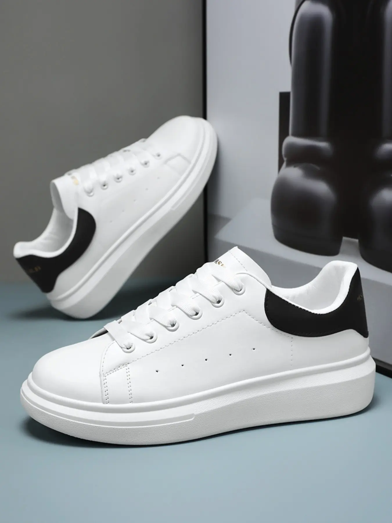 Unisex Fashion Board Shoes, Classic Sports Sneakers, Trendy Casual Skateboarding Shoes, Skater Shoes, Sizes 35-44, Perfect for Everyday Wear