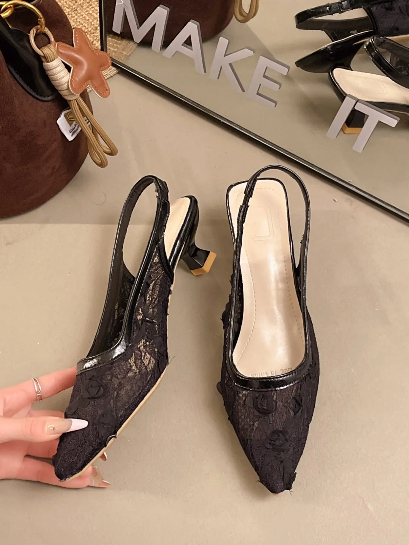 Women Floral Lace Pointed Toe Elastic Slingback Sculpted Kitten Heel Pumps, Soft Cushioned Anti-Slip Mid Heels, Dating Bridal Wedding Evening Casual Formal Footwear, 2 Colors White Black