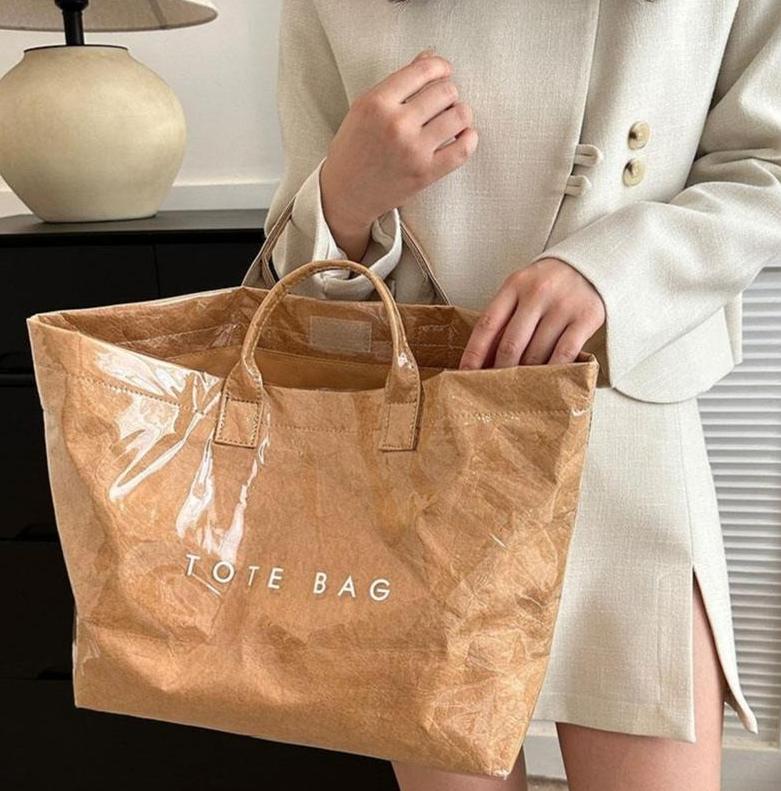 Vintage Letter Print Tote Bag - Waterproof & Sturdy Large Capacity Tote for Commute, Work & Shopping