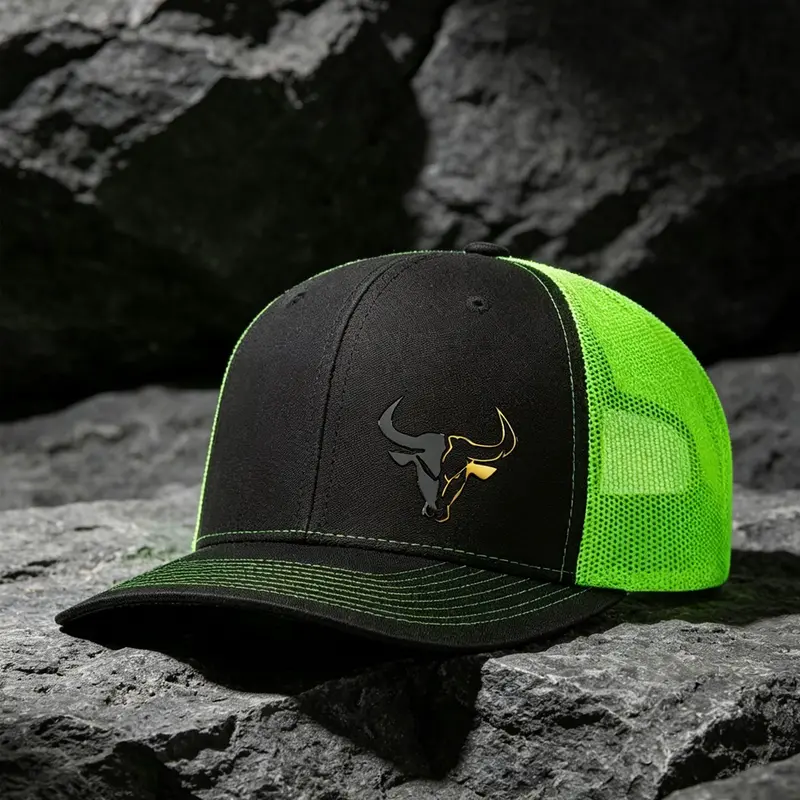 Unisex Snapback Baseball Cap with Bull Head Design, Adjustable Trucker Style for Men & Women, Casual Fitted Mesh Hat for All Seasons, Adjustable Streetwear Hat, Trucker Caps