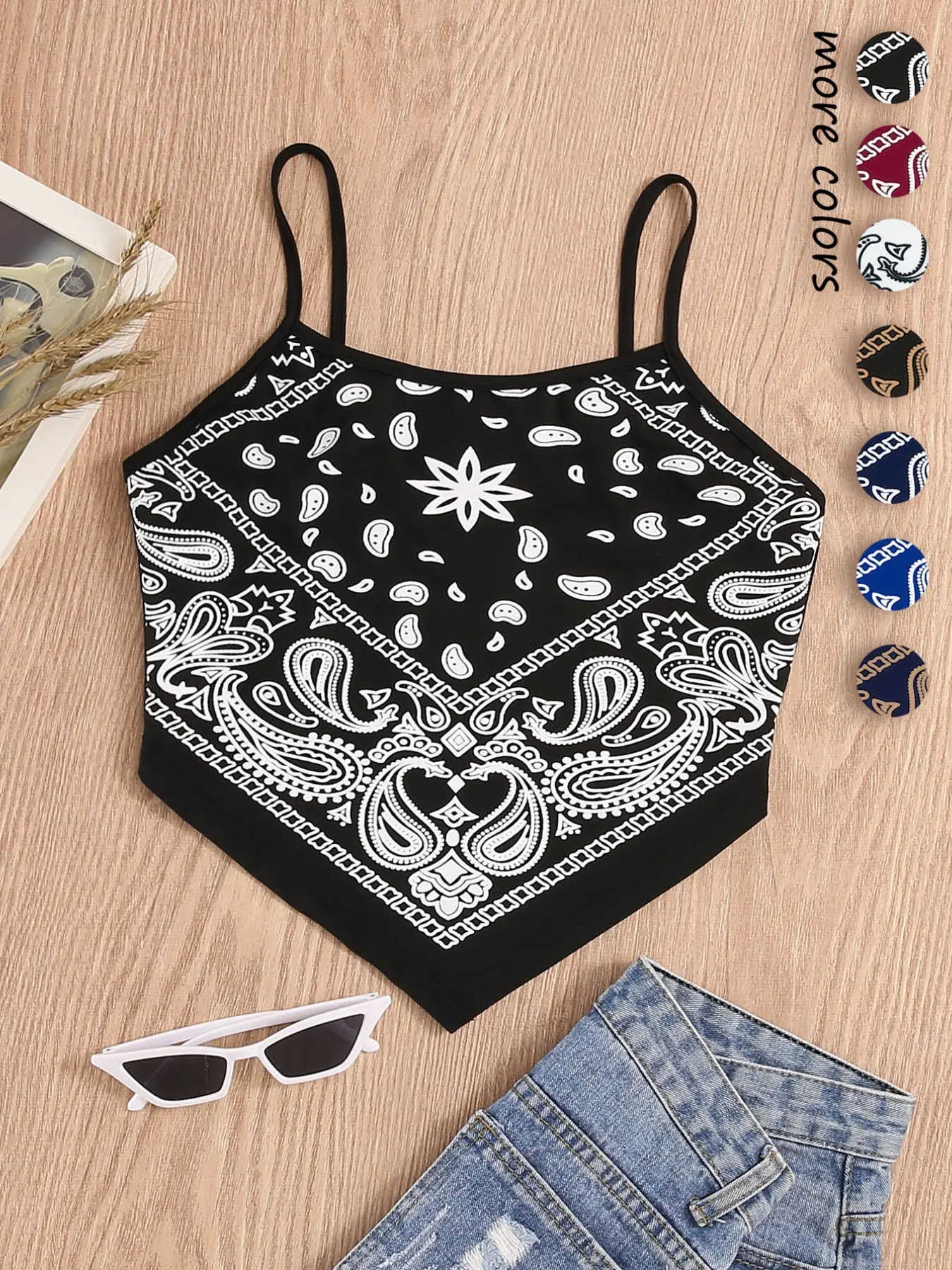 Women's Paisley Print Asymmetrical Hem Crop Woven Cami Top, Summer Clothes Women, Boho Style Sleeveless Cropped Top for Summer, Fashion Casual Ladies Top for Beach Vacation Holiday