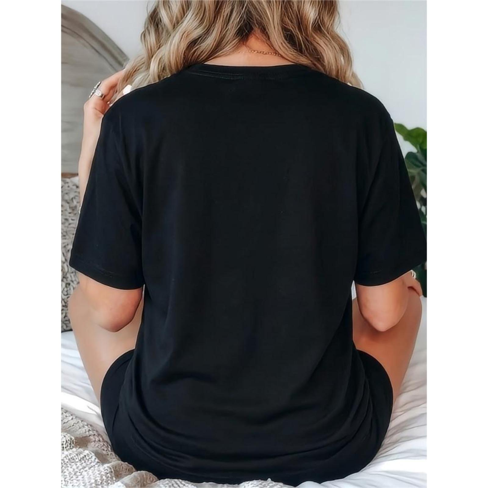 Sunflower and Butterfly Pattern T-shirt, Women's Short-sleeved Casual Round-neck Top, New Style for Spring and Summer Women's Wear, Casual, Comfortable, and Versatile, Local Delivery