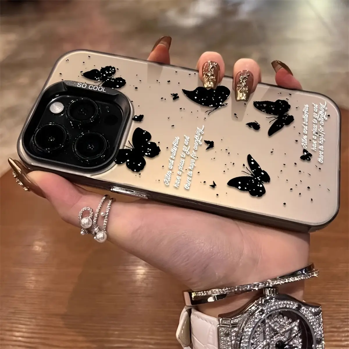 Creative And Unique Design Black Butterfly Pattern Phone Case, Suitable for Apple iPhone 17/16E/15/14/13/12/11 Pro Max/Plus/Pro/X/XR/Air, a Gift for Girlfriend, Boyfriend, Husband, Wife, Or Friends - IMD Material - Black - Butterfly