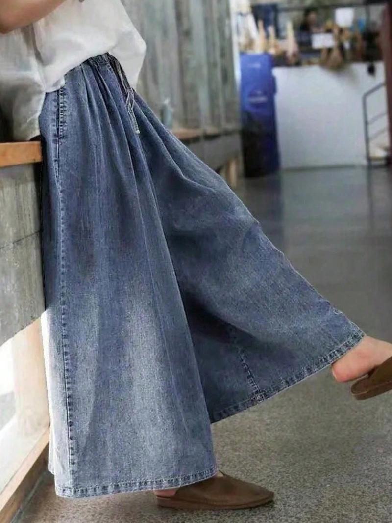 Oversized Thunder Thigh Flare Jeans - Boho - Chic High - Waisted Denim Wide - Leg Pants for Women - Elastic Waist & Flowy Fit