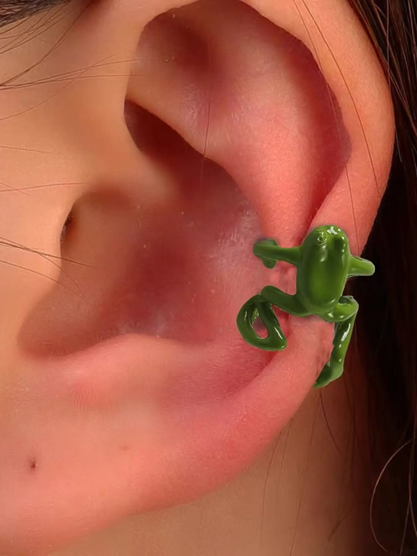 Unisex Punk Frog Earrings, Gothic Style Ear Cuffs, No Piercing Required, Fashionable Accessory for Men and Women, Trendy Jewelry