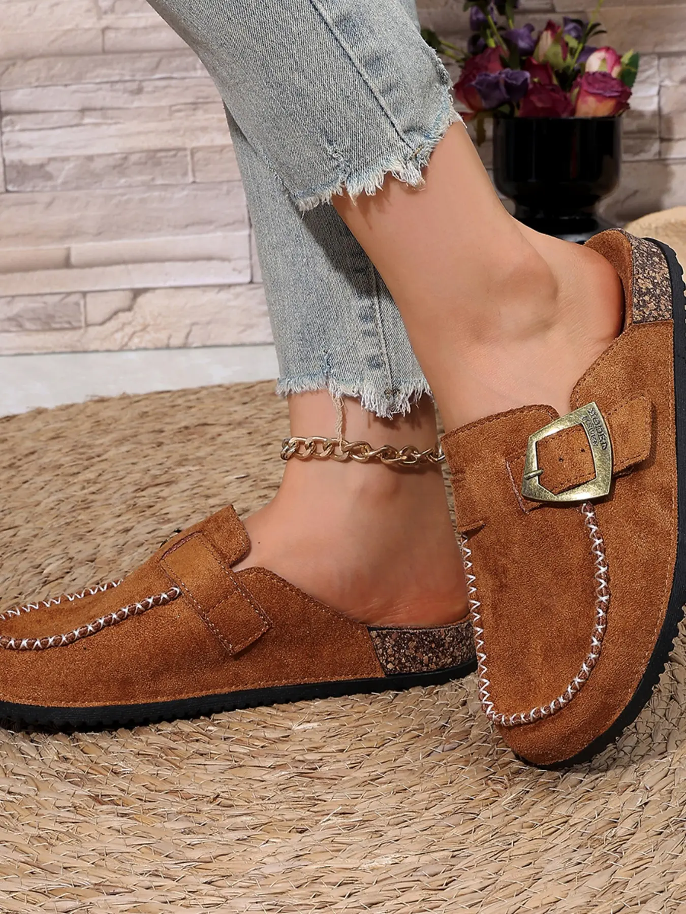 Women's Mule Shoes with Mark Line Craftsmanship, Vintage Copper Buckle Flat Sandals, Softwood Sole Slip-On Comfortable Footwear