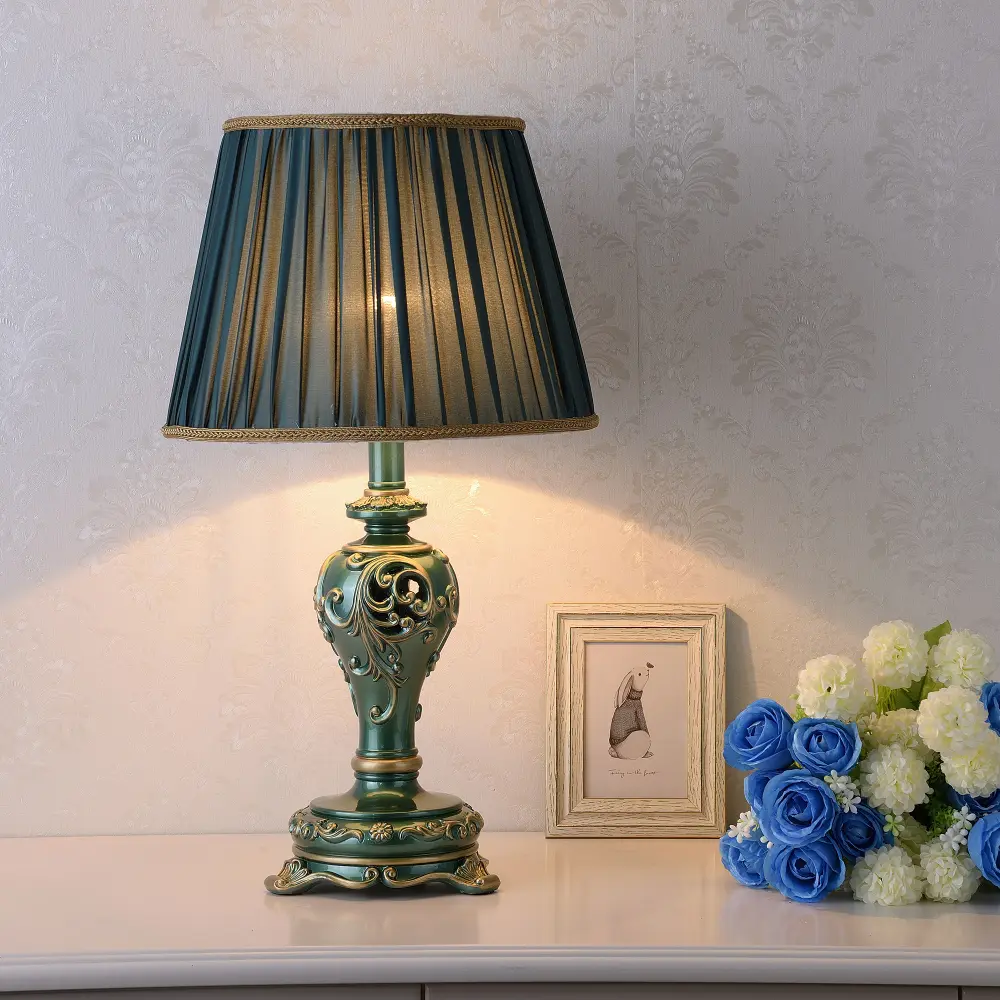 Farmhouse Table Lamps for Living Room Bedroom, Vintage Rustic Nightstand Lamp with Night Light Feature, Dark Green Hollow Out Resin Table Lamp with Bulb Included, Decorative End Table Lamp for Home Decor, Bedside Desk Lamp, Cozy Lighting for Bedroom, Offi