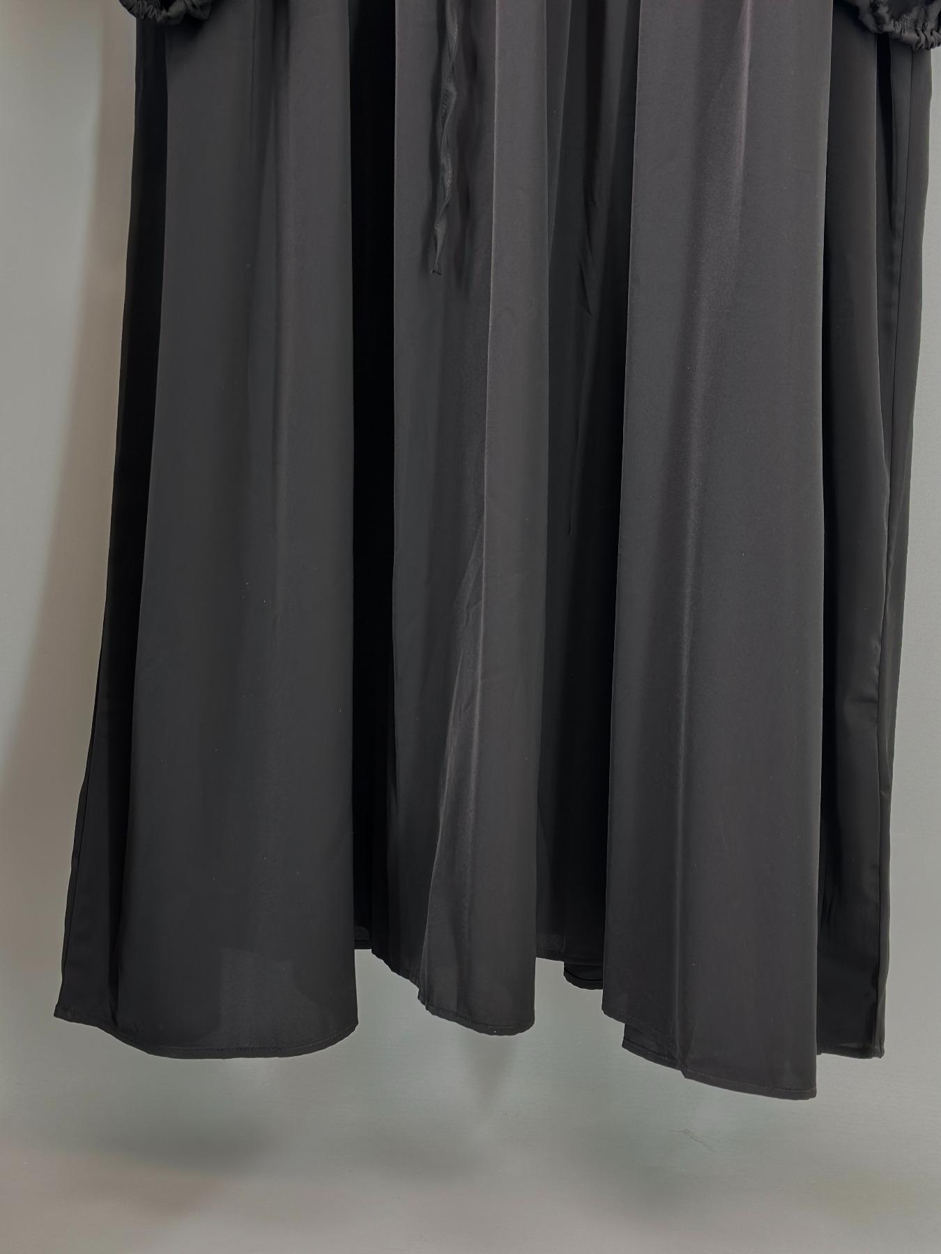 Women's Solid Color Belted Arabian Dress, Elegant Long Sleeve Round Neck Dress for Daily Wear, Ladies Islamic Clothing for All Seasons, Modest Abaya Dress