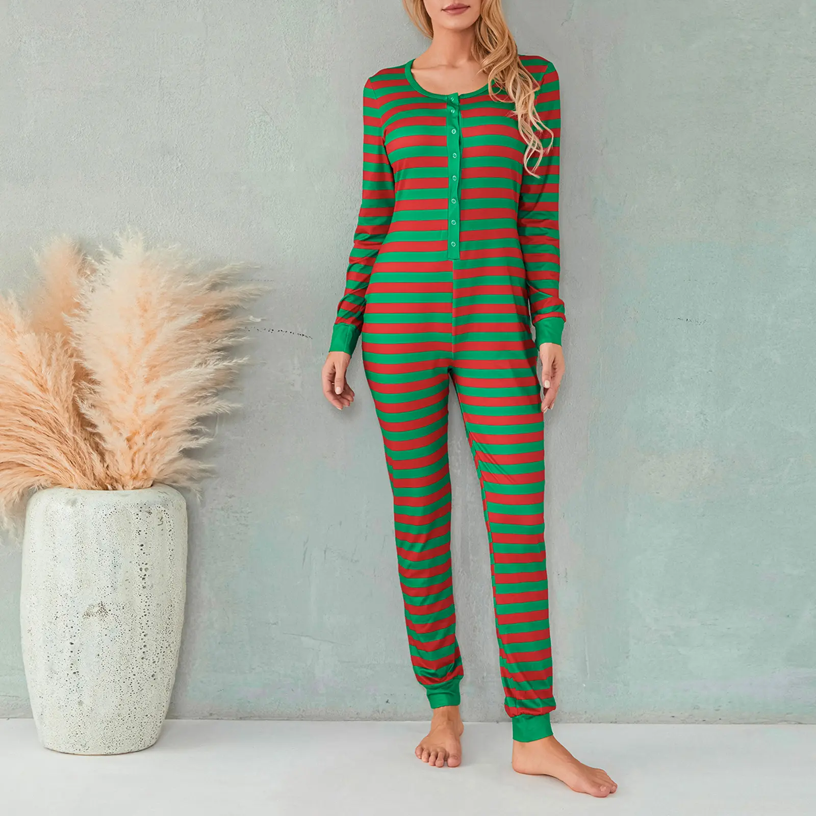 Women's Christmas Stripe Sexy Round Neck Long Sleeve Elastic Jumpsuit, Onesies Sleepwear & Loungewear for Daily Life, Holiday