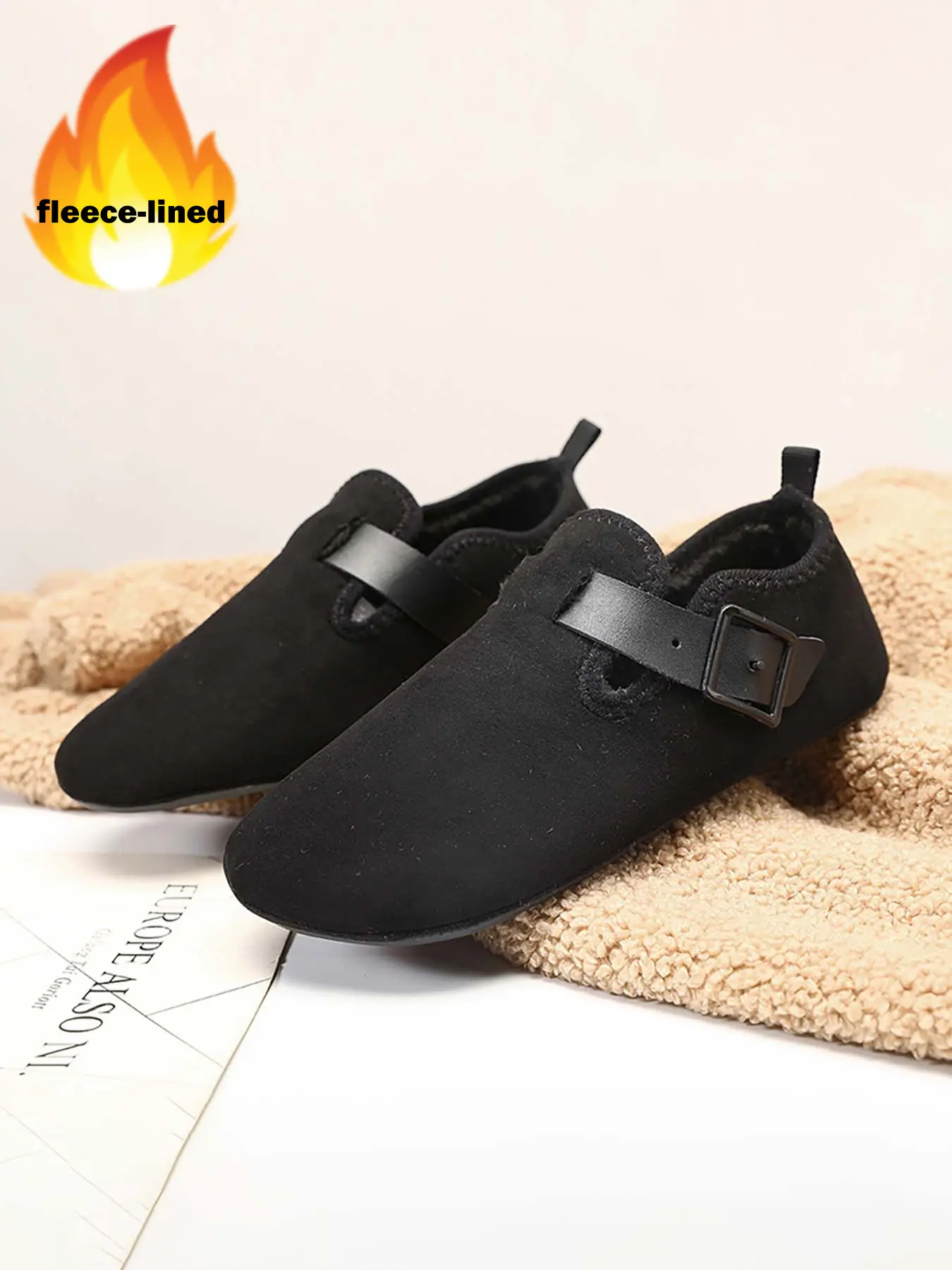 Men's solid color velvet simple casual slippers, portable training sports slippers, anti slip one foot training slippers, suitable for fitness and home use.