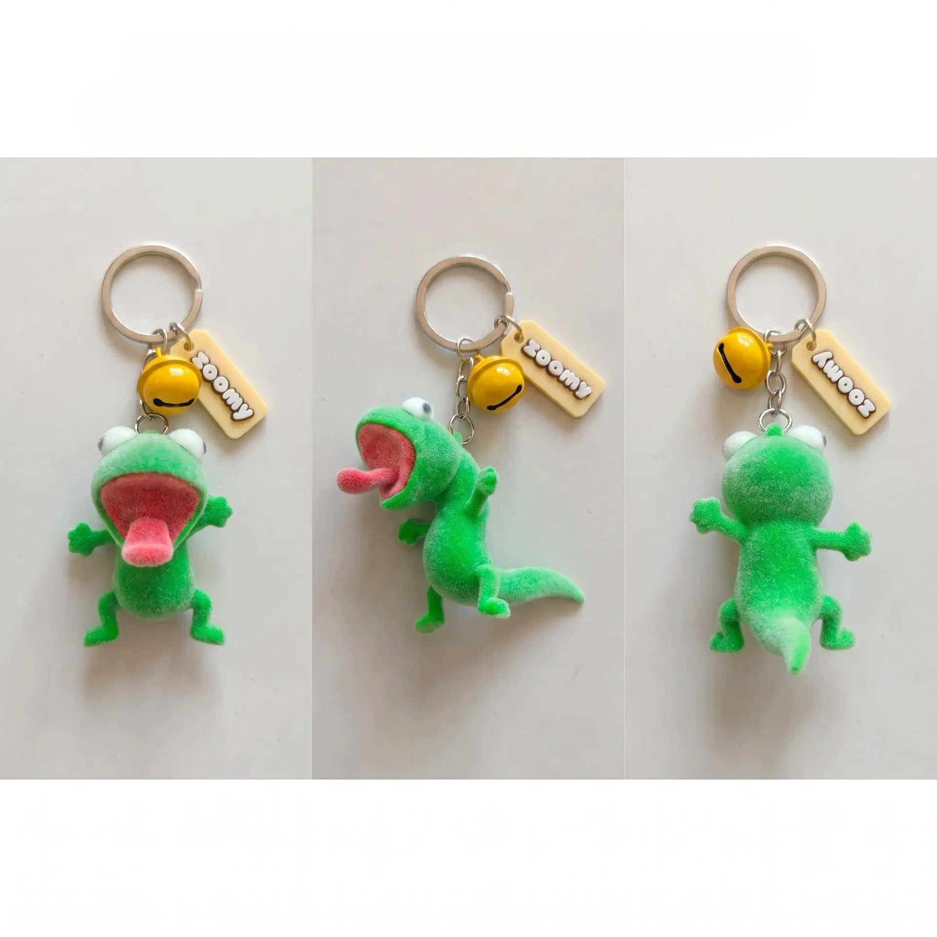 Kawaii Flocked Frog Keychain, Funny Tongue Out Bag Charm, Soft Collectible Mini Pendant Gift for Girls, Keychain Collectibles, Funny Keychains