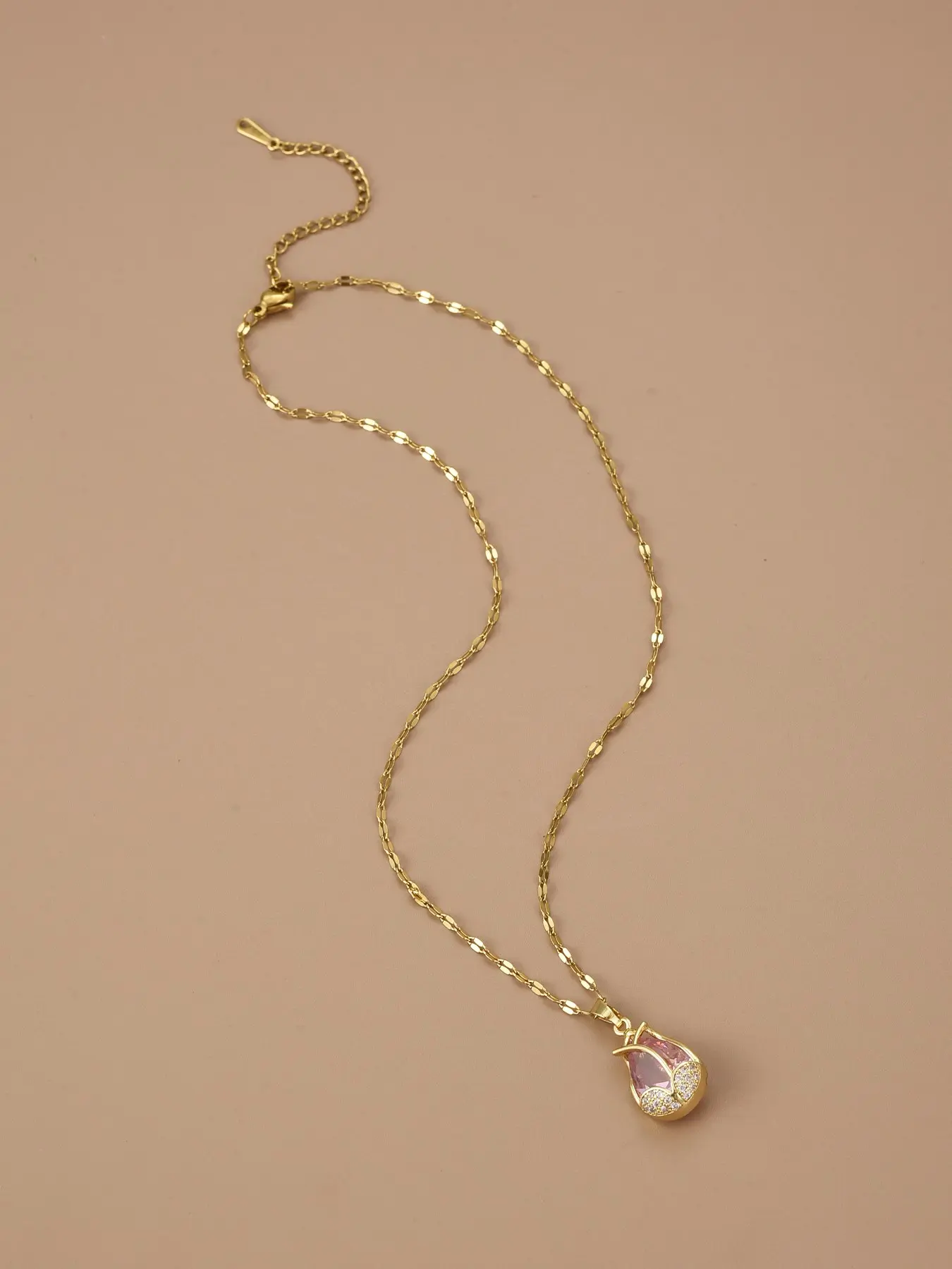 Fashion Cubic Zirconia Tulip Stainless Steel Necklace for Women, Casual Pendant Necklace, 40-50cm Length, All Seasons Wear