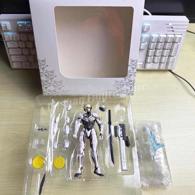 Kaiyodo Revoltech Metal Gear Solid Raiden Action Figure PVC Movable Model #140 Collection 15cm Solid Snake Jack Figurine Toys popular