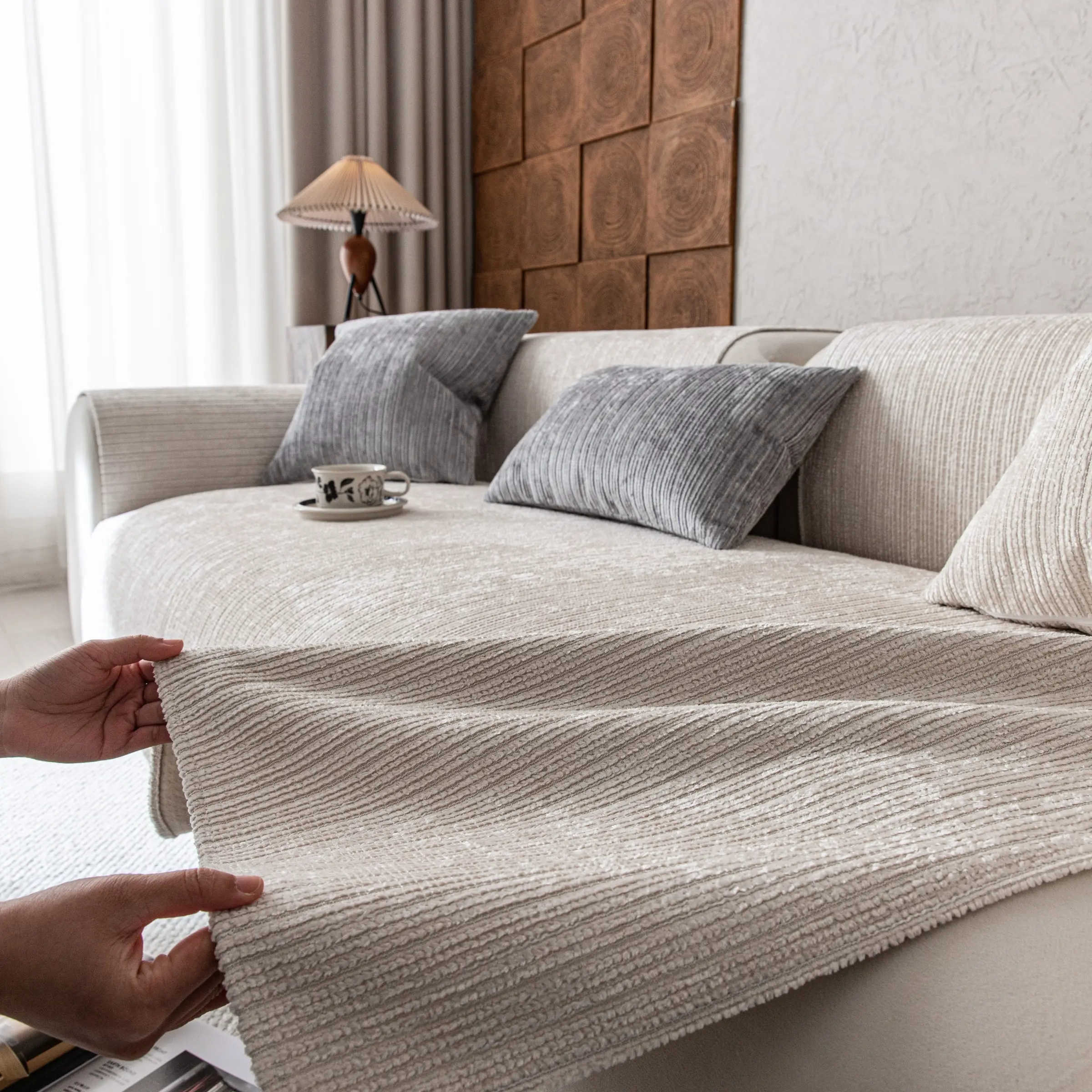 Solid Color Jacquard Chenille Sofa Cover, Decorative Couch Covers, Soft Couch Protector, Non-Slip Sofa Slipcover for Home & Living Room, Fits 1- to 4-Seat Sofas, Washable Sofa Protector, Slipcovers for Couches and Sofas