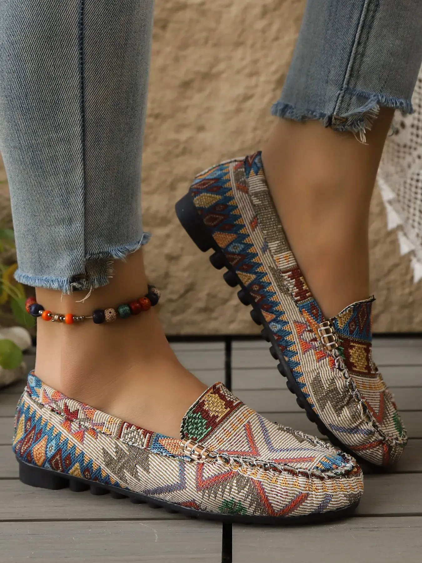 Boho Ethnic Style Women's Flat Slip-On Shoes, Bohemian Casual Trendy Flat Shoes, Geometric Print, Textile Upper, Rubber Sole, All Seasons, Comfortable & Durable, Shoes Flats