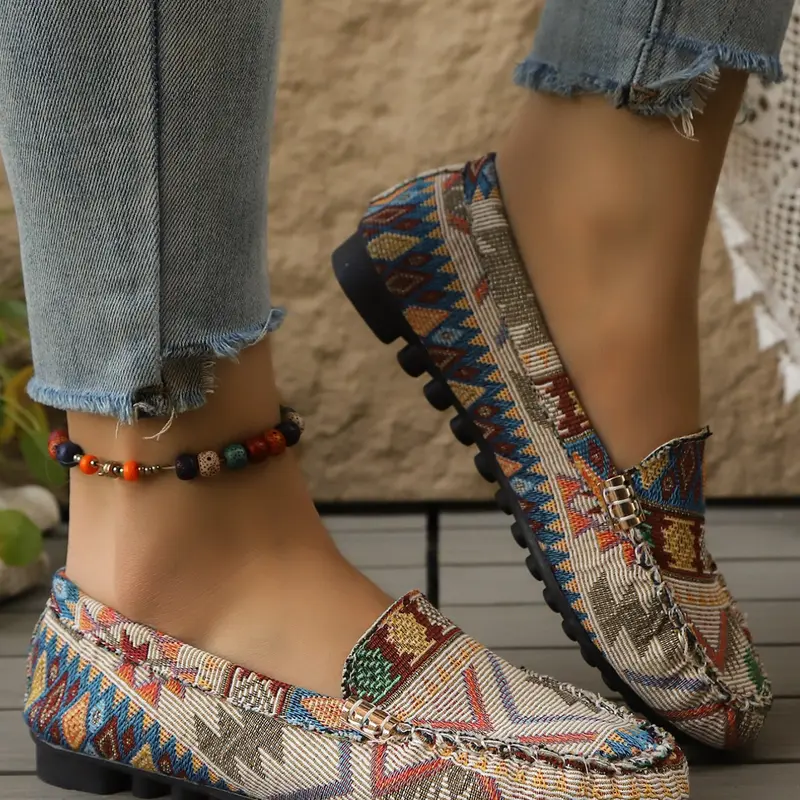 Boho Ethnic Style Women's Flat Slip-On Shoes, Bohemian Casual Trendy Flat Shoes, Geometric Print, Textile Upper, Rubber Sole, All Seasons, Comfortable & Durable, Shoes Flats