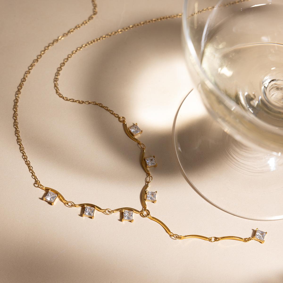 18K Gold Plated Stainless Steel White Square Wave Bar Necklace & Y‑Shaped Necklace, Fashionable and Personalized Jewelry