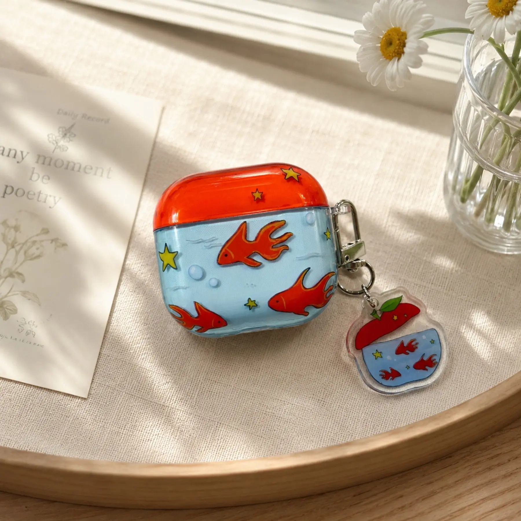 Apple Fish Tank Goldfish Earphone Case with Clip, Compatible with AirPods Pro 3/2, AirPods 4/3/2, Fashionable Women's Earphone Case, Simple Design