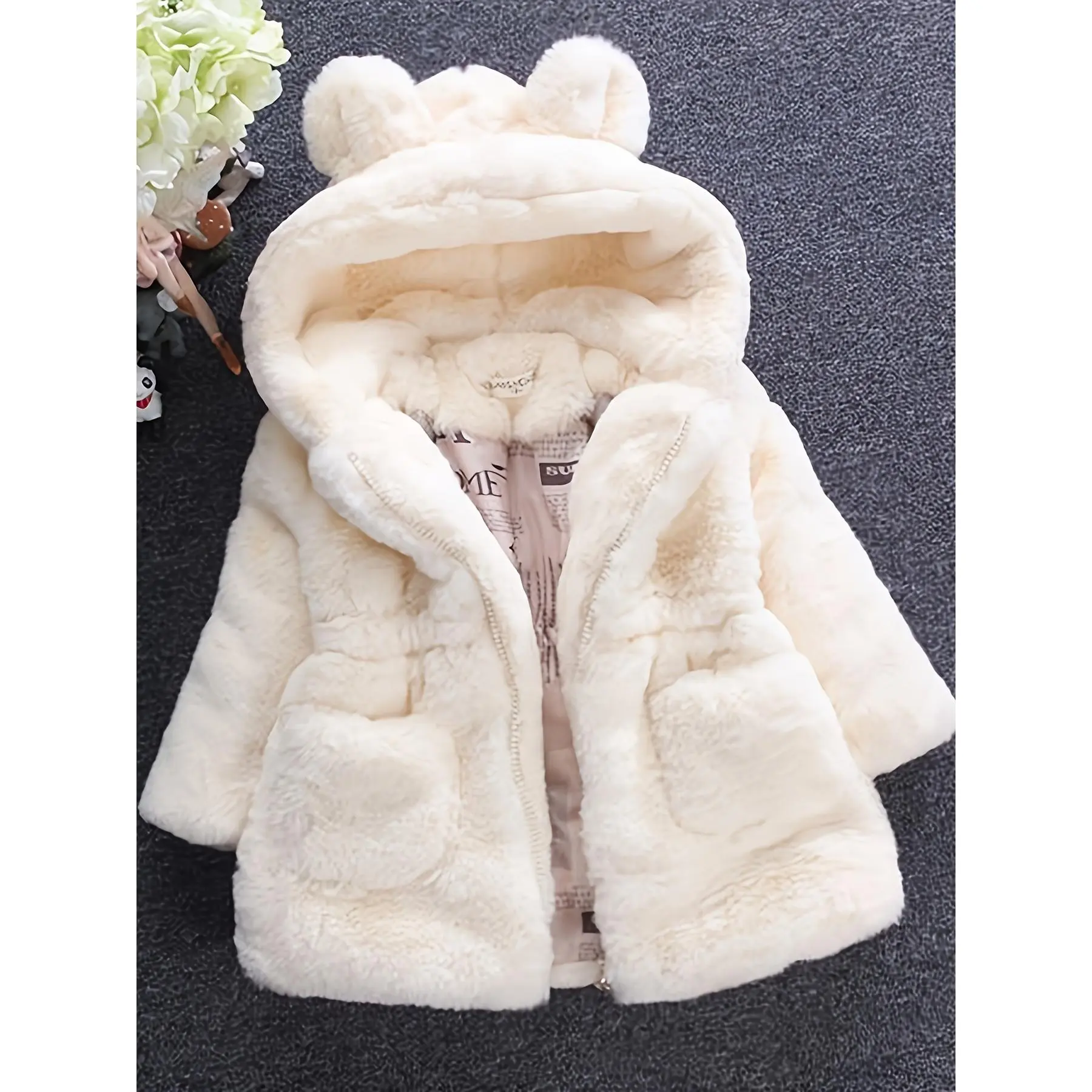 2026 New Autumn And Winter Girls’ Faux Fur Sweater Jacket, Children’s Faux Shearling‑Padded Outerwear With Cute Ear Flap Design, Soft Plush Warm Kids Coat, Cozy Garment Suitable For Daily Dressing, Indoor Relaxing Time And Cold‑Weather Outdoor Activity Sc
