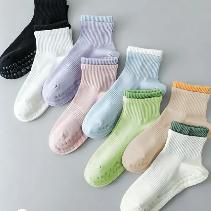8 Pairs Women's Yoga Socks, Mid-Calf Sporty Ankle Socks, Non-Slip Running Socks for Spring & Fall, Indoor Fitness Socks, Workout Socks, Random Colors