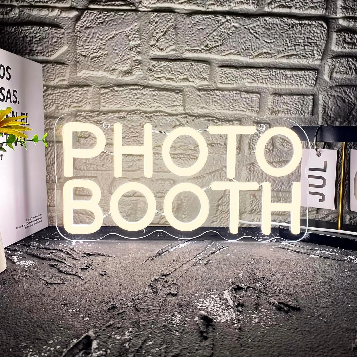 Adjustable LED Neon Sign for Photo Booth, Wall-Mounted Decorative Light, Ideal for Studios, Bedrooms, Weddings, Parties, Gifts