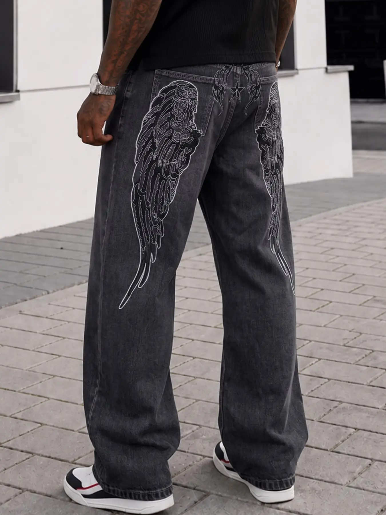 Men’s Vintage Loose Wide-Leg Jeans, Washed Wing Embroidered Denim Pants, Y2K High Street Hip-Hop Trendy Skate Style, Suitable for Young Men, Streetwear Lovers, Music Festivals, Nightclubs, Commuting, Going Out, and All-Season Wear