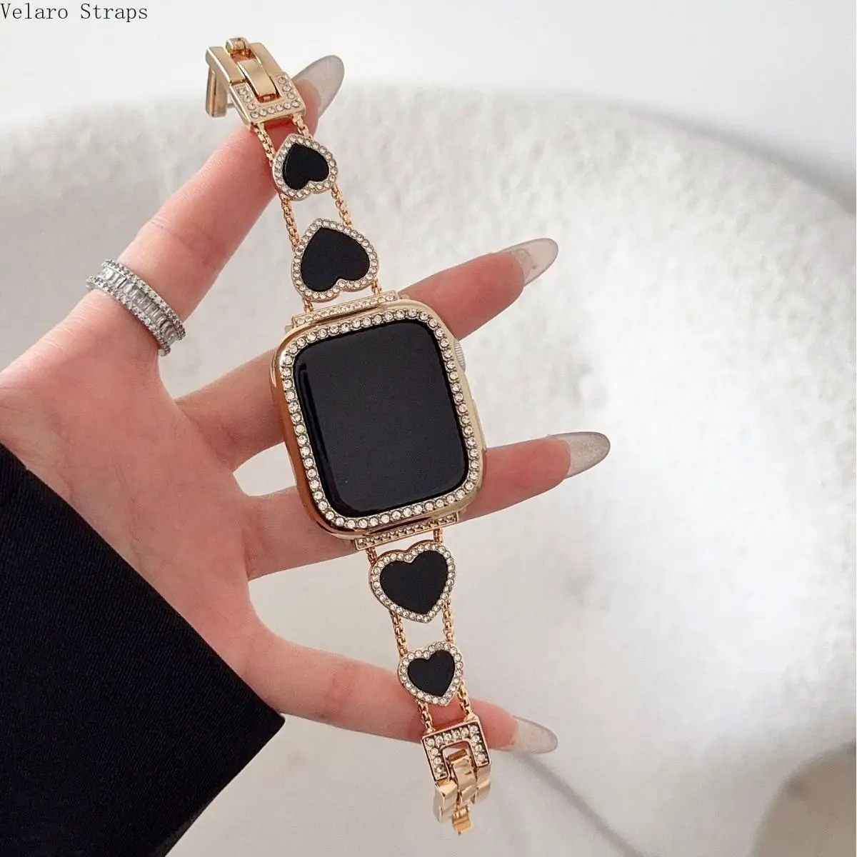 1PC Metal Heart-Shaped Diamond-Studded Apple Watch Band, Adjustable Rhinestone Inlaid Strap, Compatible with Apple Watch Ultra, SE & Series 4-9, Sizes 38-49mm Smart Watch Accessory