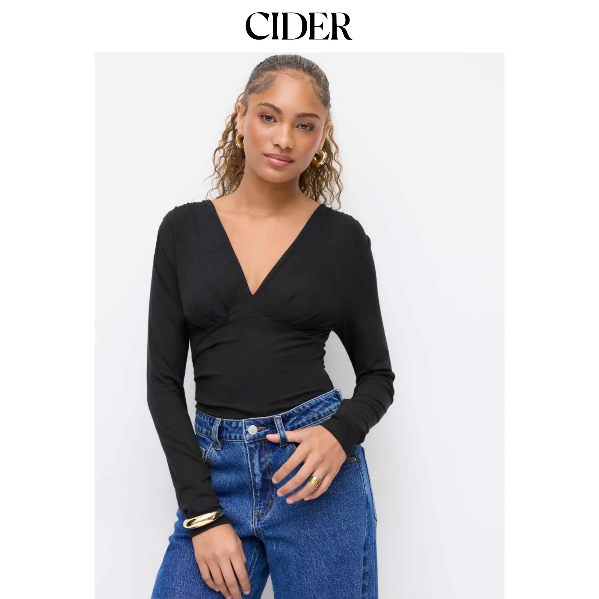 Cider V-neck Long Sleeve Ruched Bodysuit