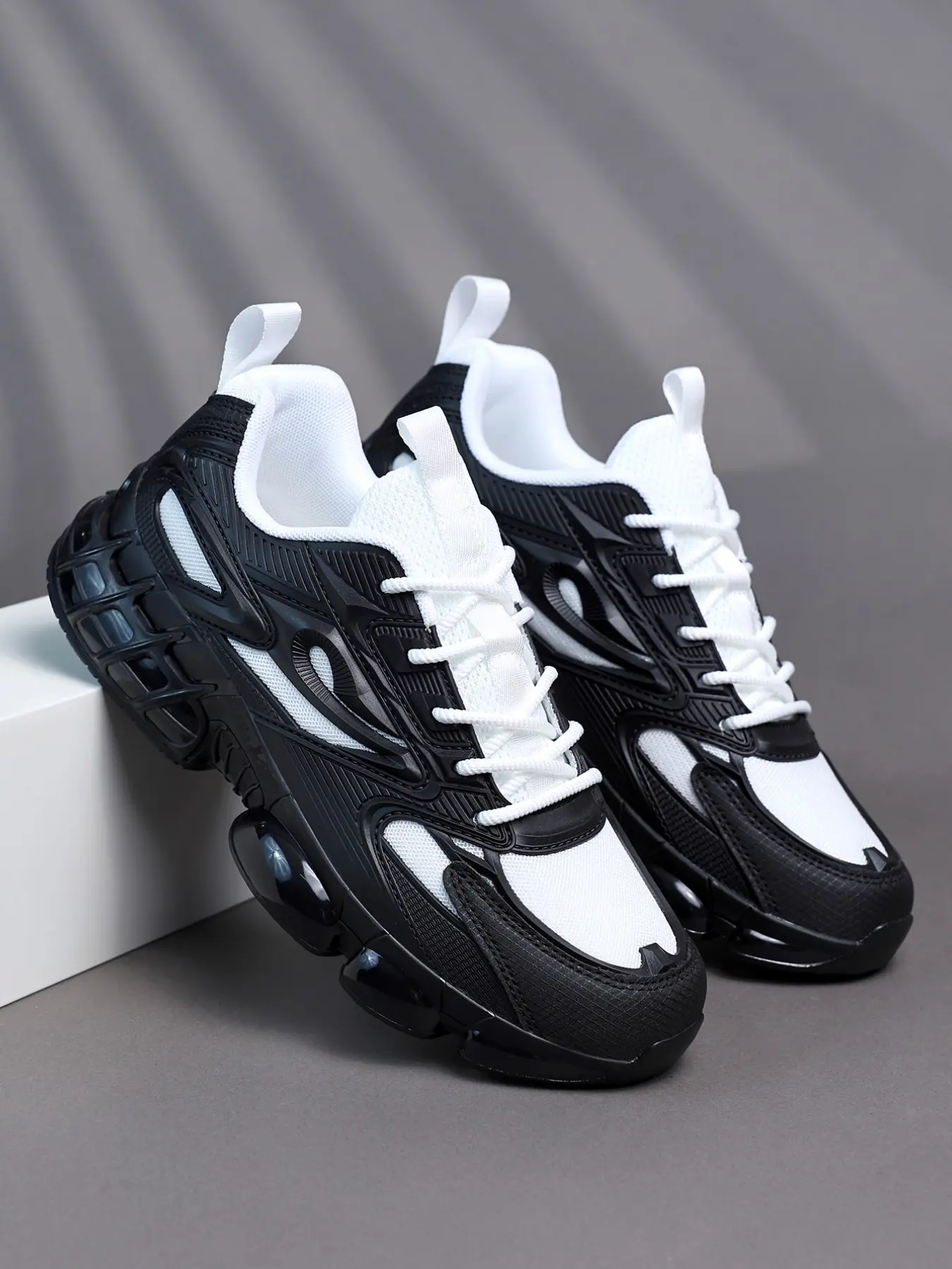 New Men's Chunky Sneakers, Air Cushion Shock‑Absorbing Running Shoes, Breathable Mesh Upper, Non‑Slip Wear‑Resistant Thick Sole, Fashion Color‑Block Sport Shoes for Daily Walking & Outdoor Training