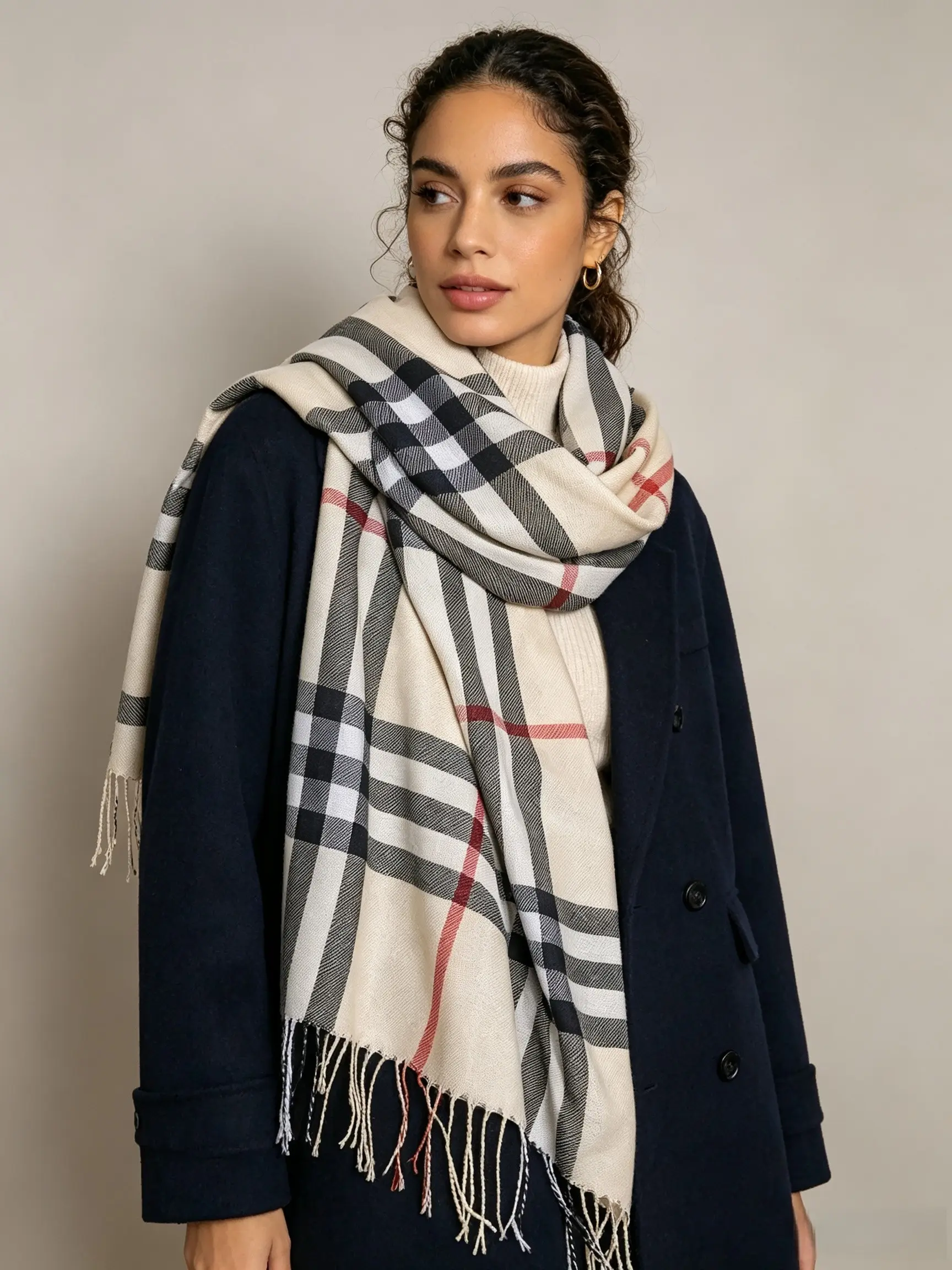 Unisex Plaid Scarf, British Style, Fashionable and Trendy, Soft and Comfortable, Windproof and Sun Protection, Perfect Gift, Vacation Trend